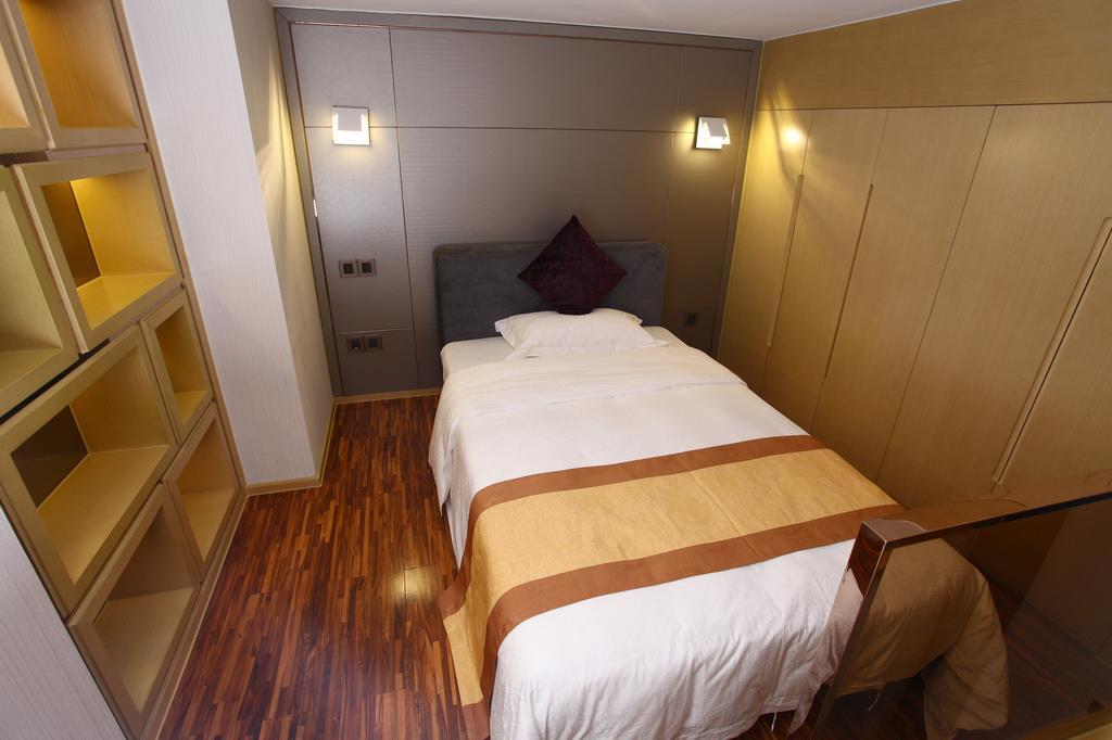 Heefun Apartment Hotel Guangzhou - Poly D Plaza Branch Zimmer foto
